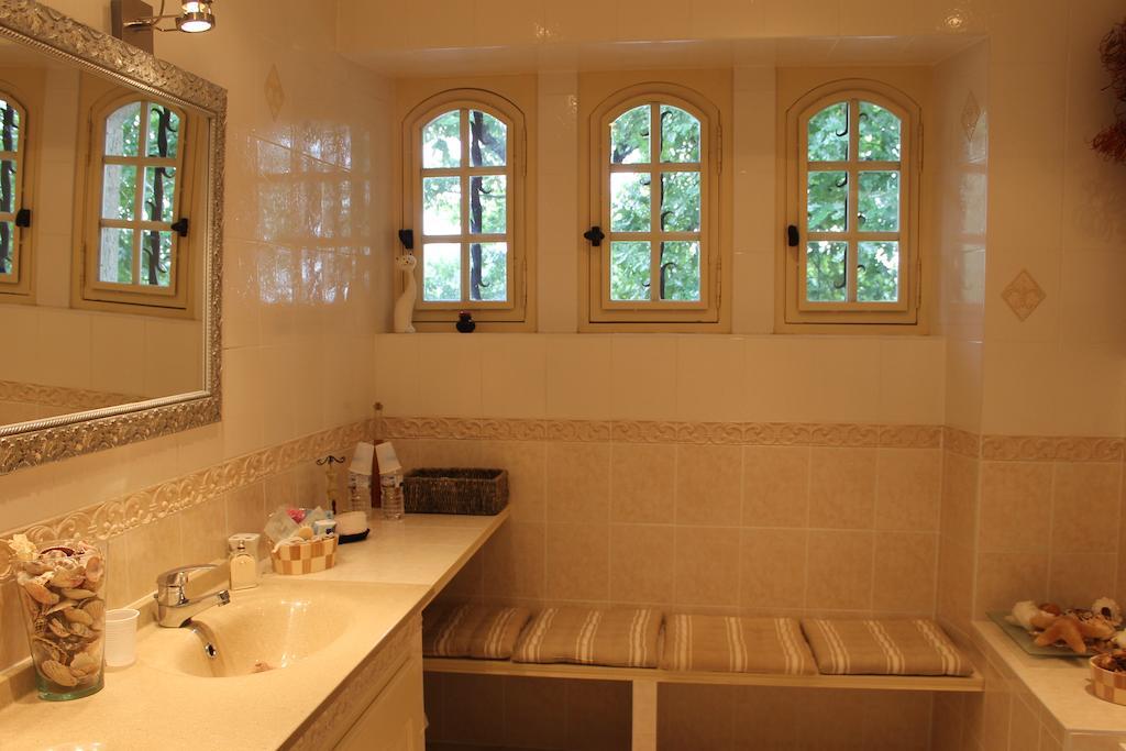 Chambres D'Hotes Le Bois Trinquille Saint-Viance Стая снимка